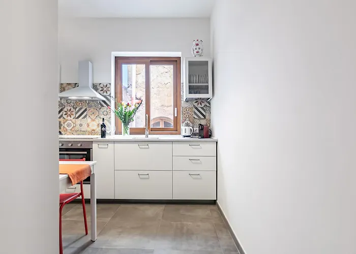 Palazzo dei Normanni&Ballarò Roomy Modern Apt x9